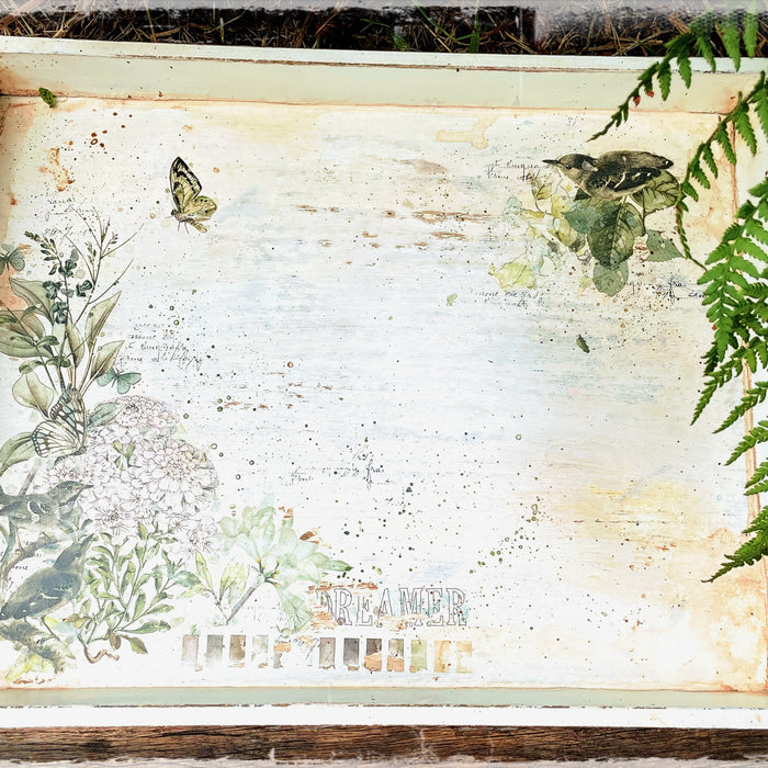 Shabby Tea Tray makeover. By Louise Crosbie.