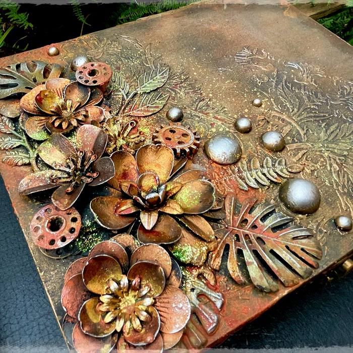 Autumn Glow: Decorated Box by Louise Crosbie